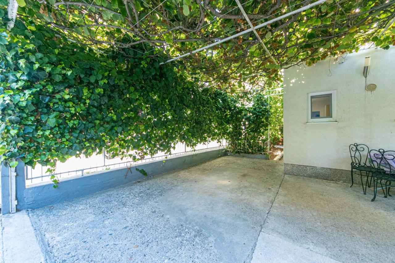 Apartments By The Sea Podaca, Makarska - 13069 ภายนอก รูปภาพ