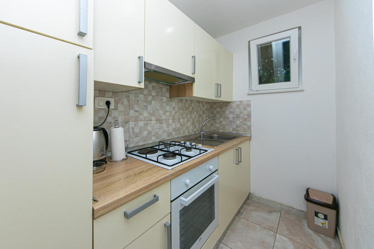 Apartments By The Sea Podaca, Makarska - 13069 ภายนอก รูปภาพ